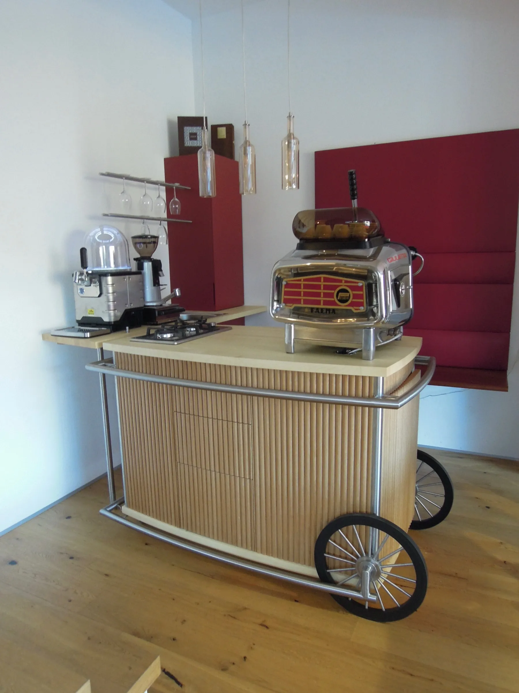 Bar Schleifer – Bild 1